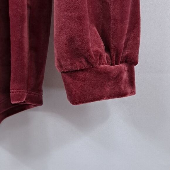 Old Navy ladies Velveteen pullover top NWT - Picture 8 of 11